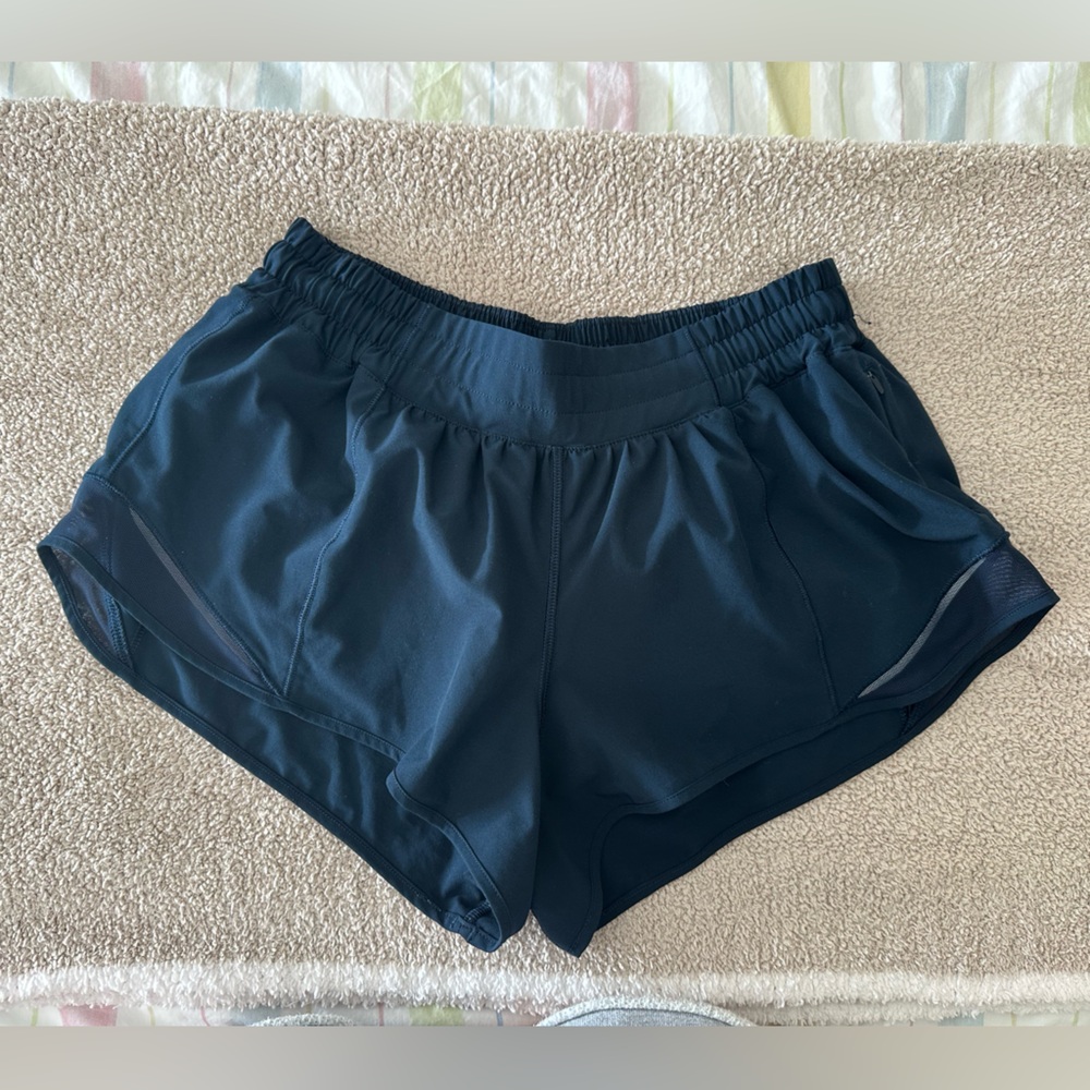 Lululemon Hotty Hot shorts